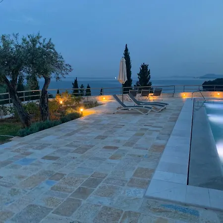 Hébergement de vacances Paleopetres K-three - Premium Double - -