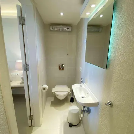 Paleopetres K-three - Premium Double - - Hébergement de vacances Kalámi