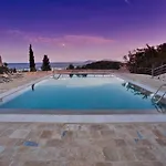 בית נופש Paleopetres K-three - Premium Double - - קלאמי